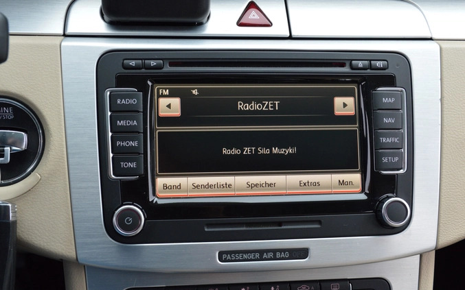 Volkswagen CC cena 32800 przebieg: 245772, rok produkcji 2008 z Puławy małe 781